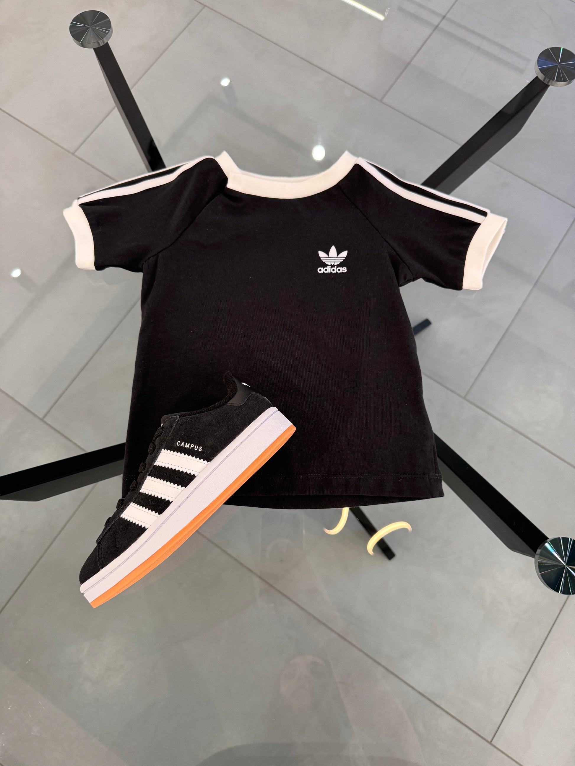 T-SHIRT ADIDAS