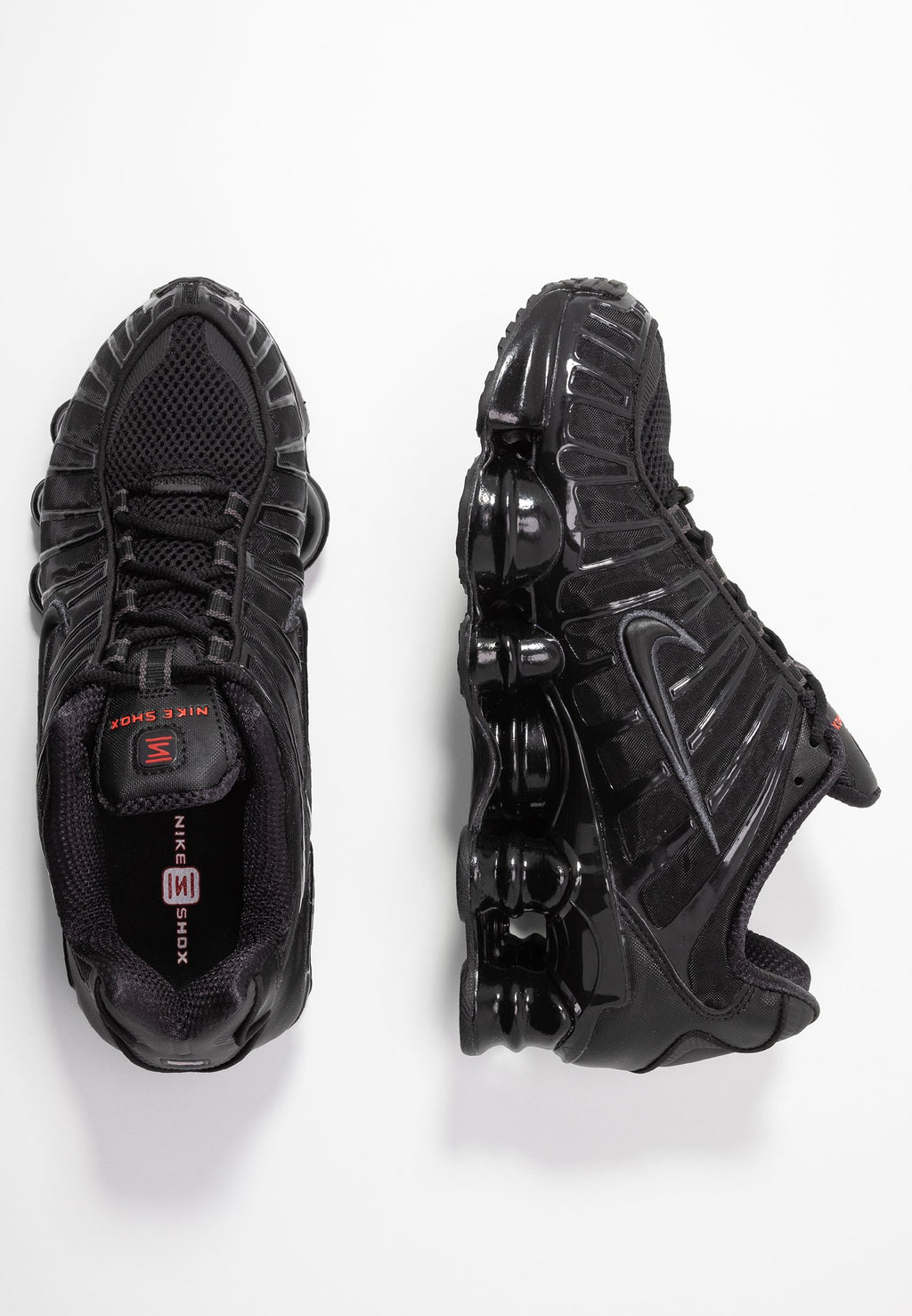 NIKE SHOX BLACK