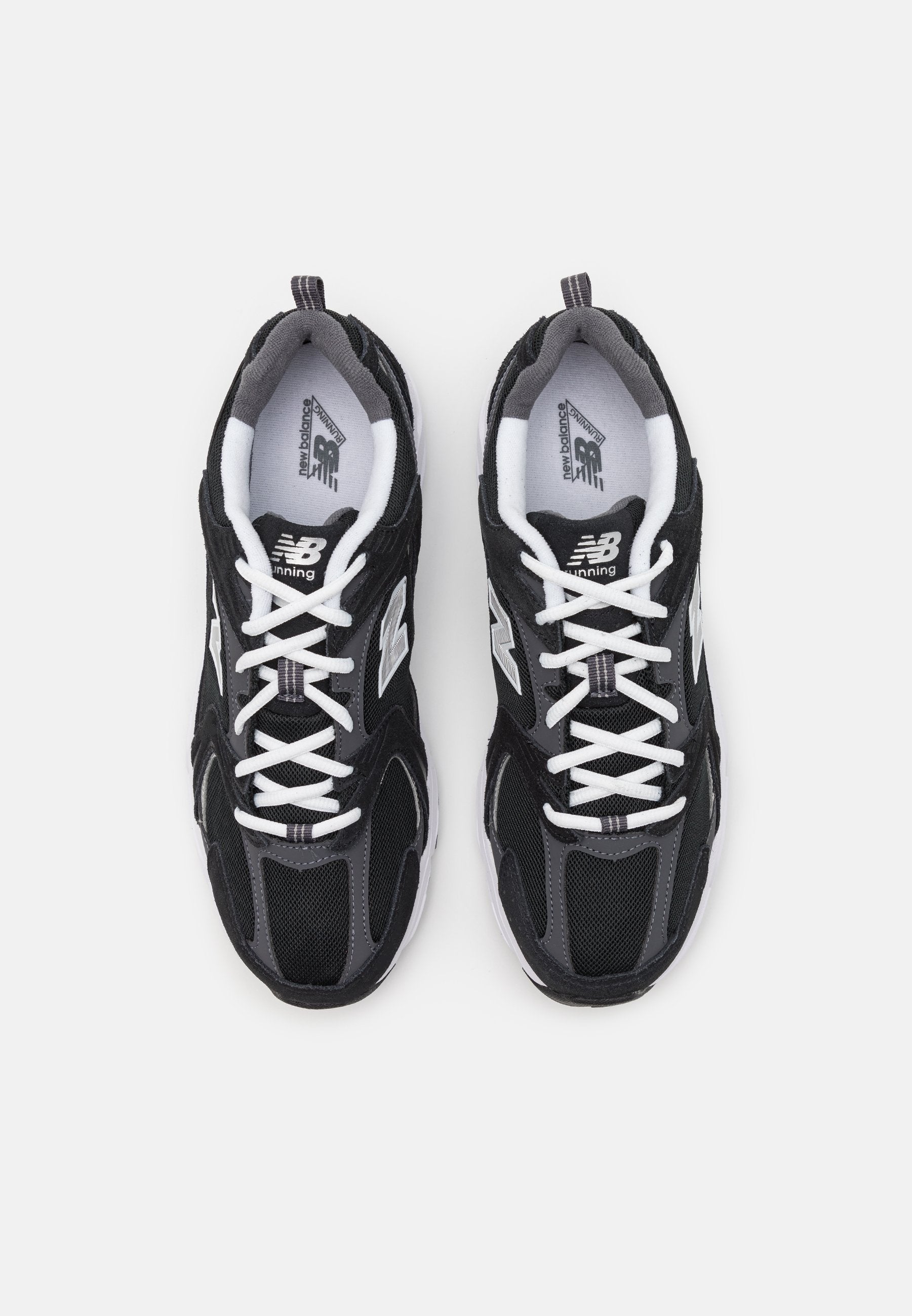 NEW BALANCE 530 BLACK