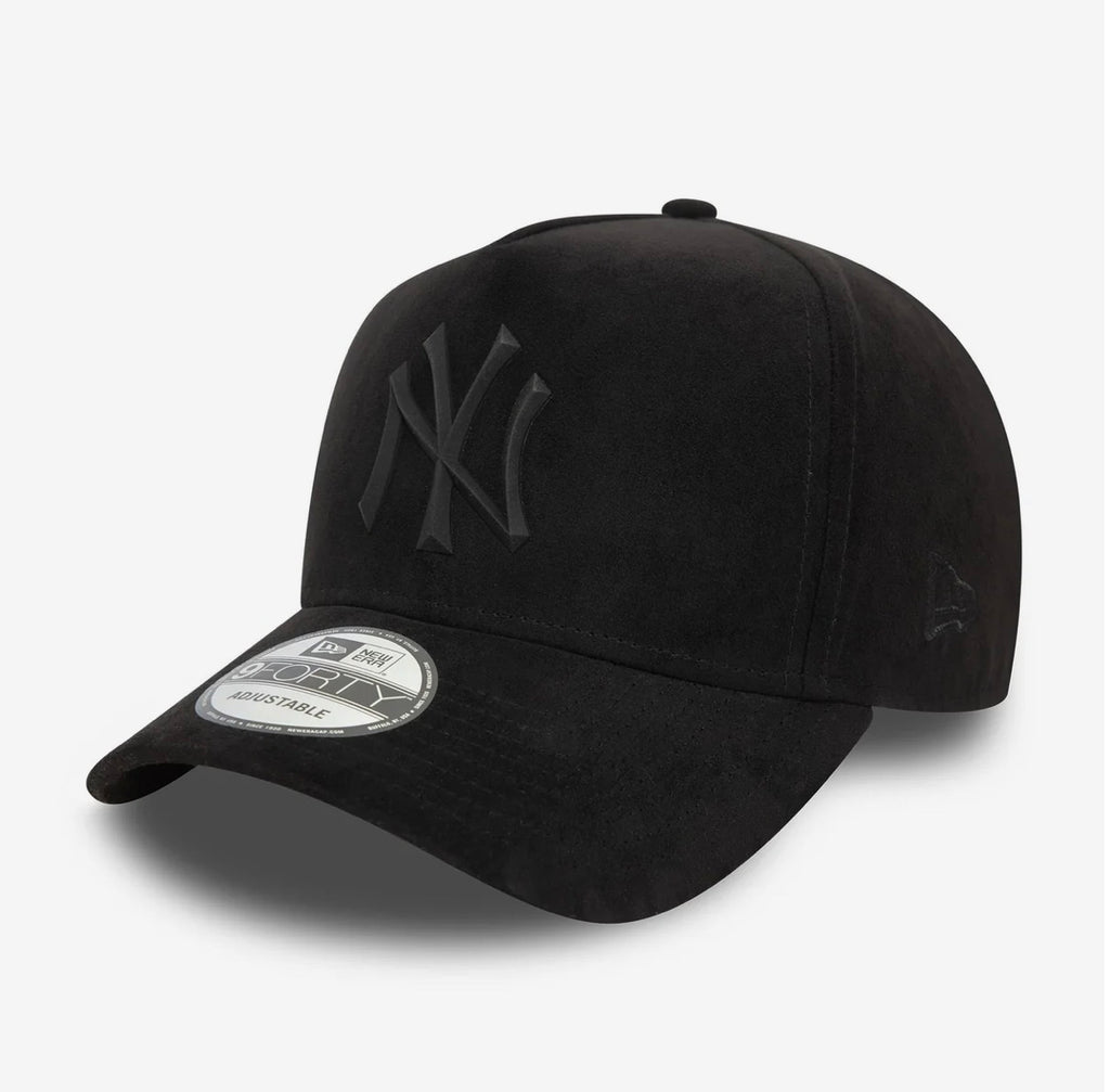 NEW ERA New York Yankees Faux Suede