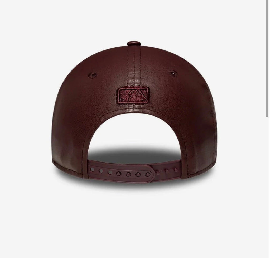 NEW ERA New York Yankees MLB Diamante PU Rosso Scuro