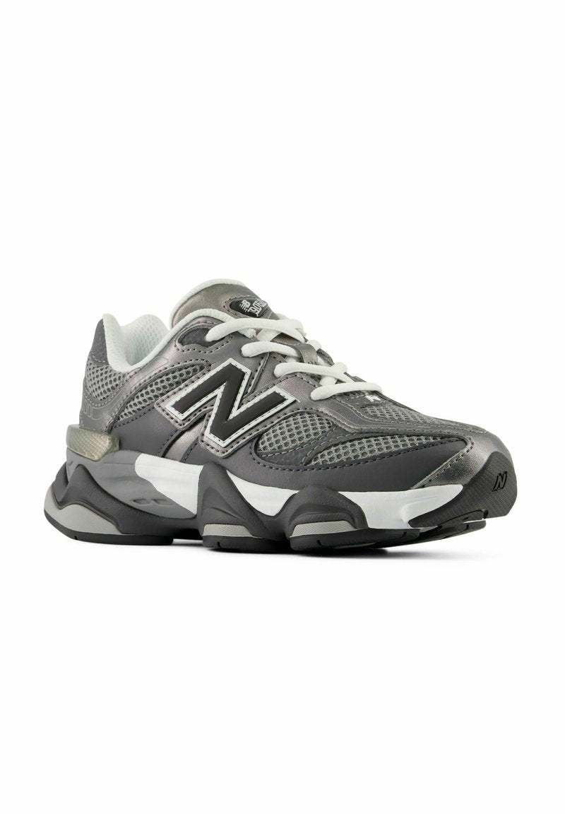 NEW BALANCE 9060 magnet faded black