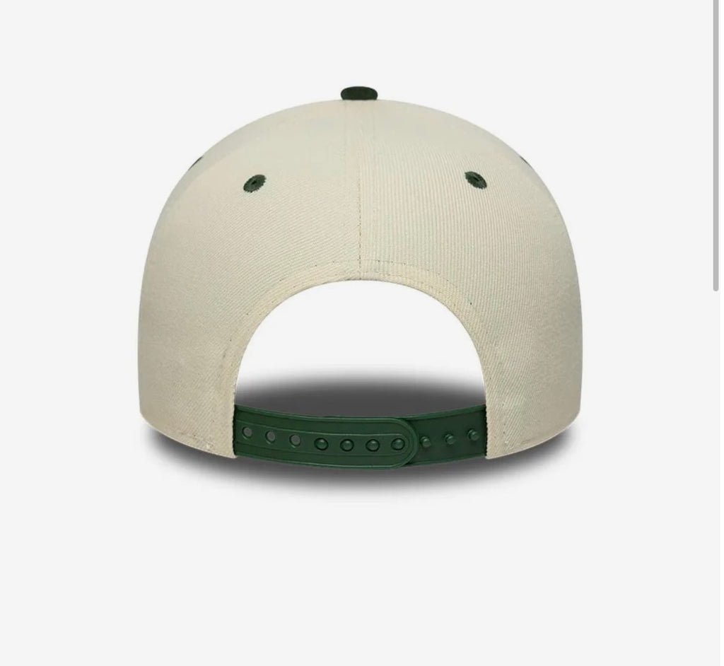 NEW ERA MLB Suede Crema & Verde