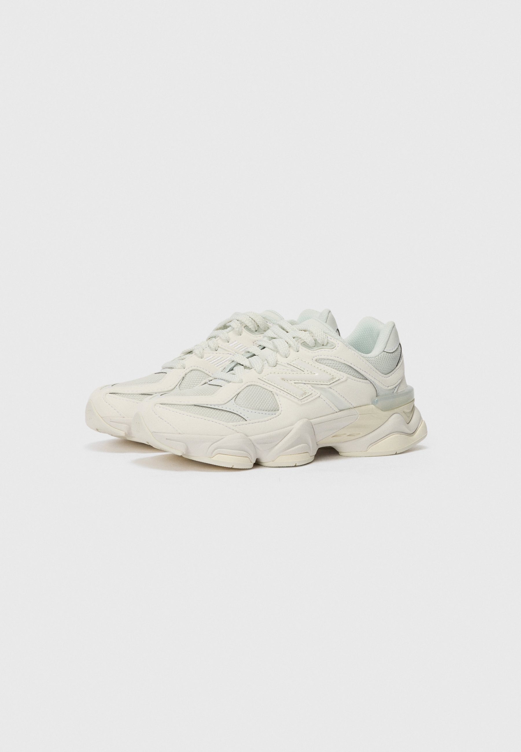 NEW BALANCE 9060 WHITE REFLECTION
