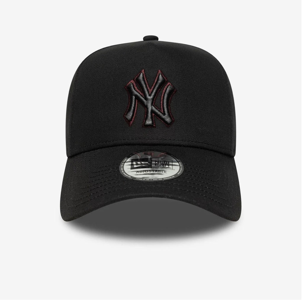 9FORTY E-Frame New York Yankees MLB Team Outline Nero