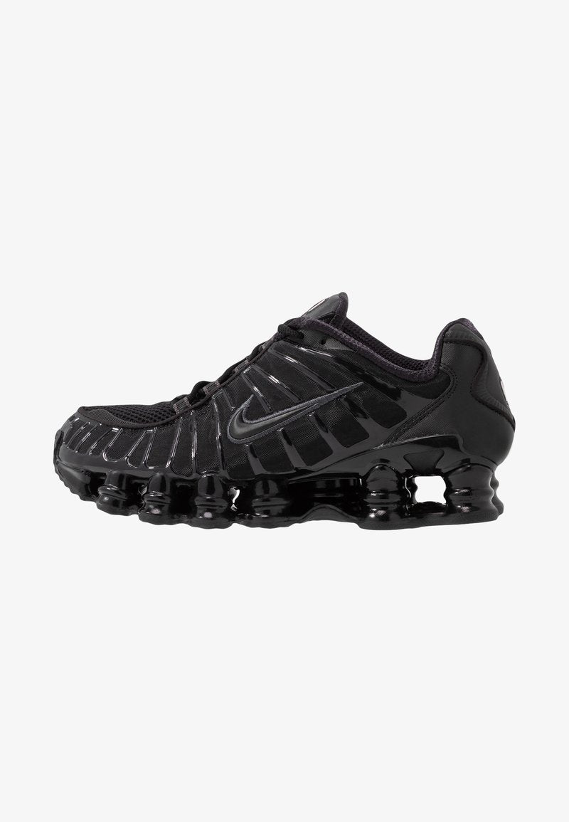 NIKE SHOX BLACK