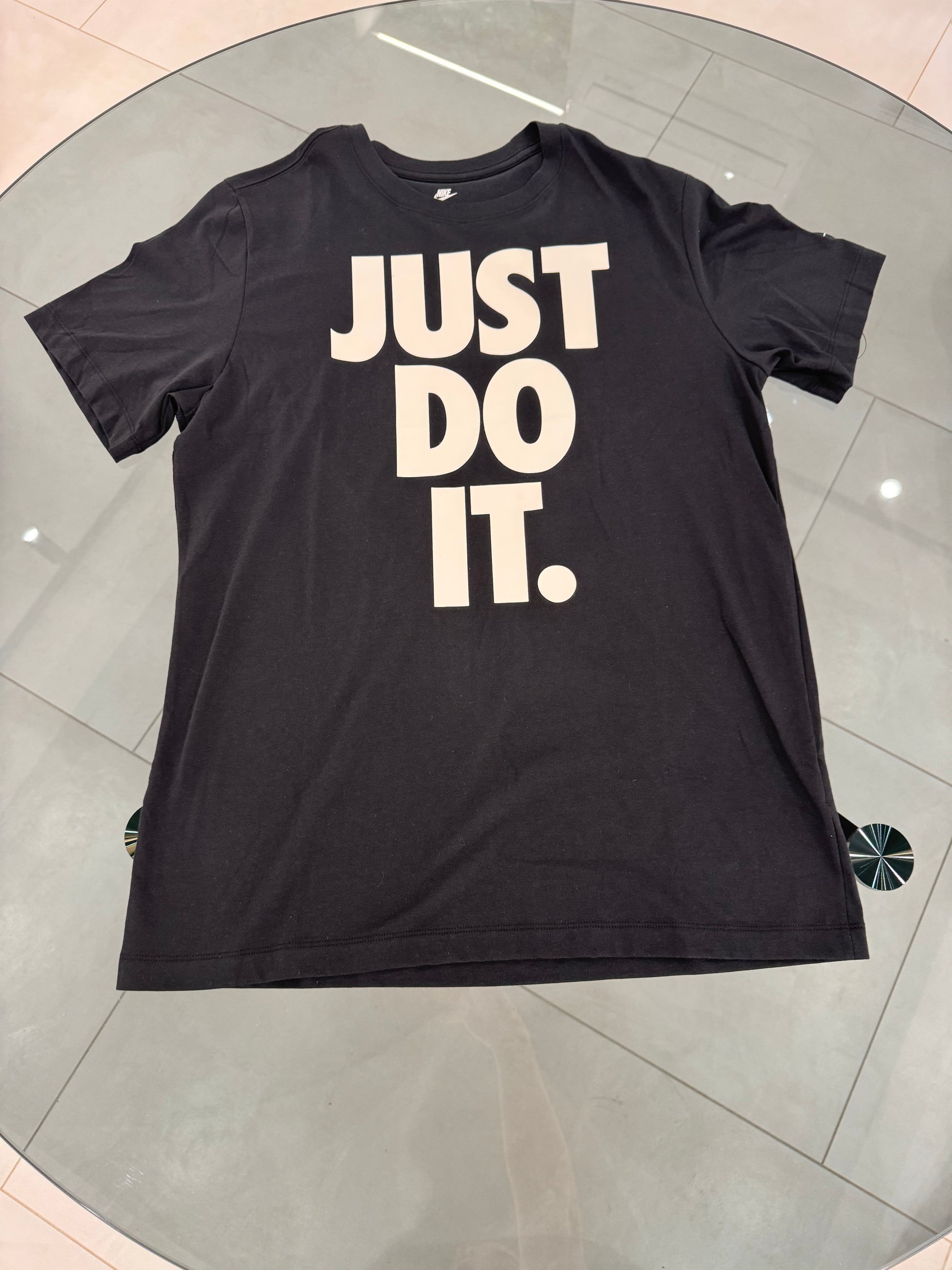 T-SHIRT NIKE